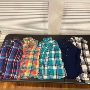 SO Sleeveless Button Down top